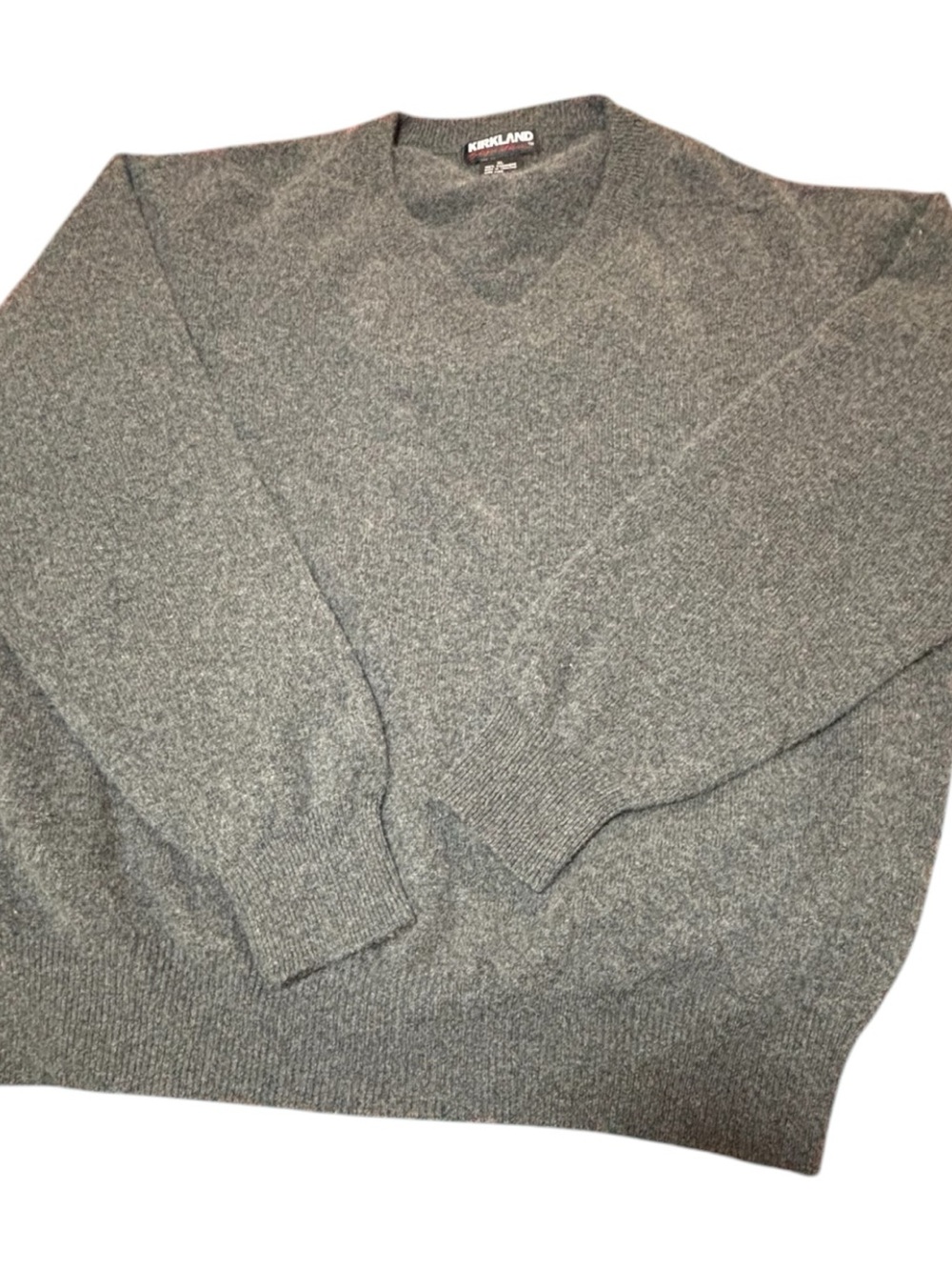 Kirkland Signature Men's Gray Heather Crewneck Pullover